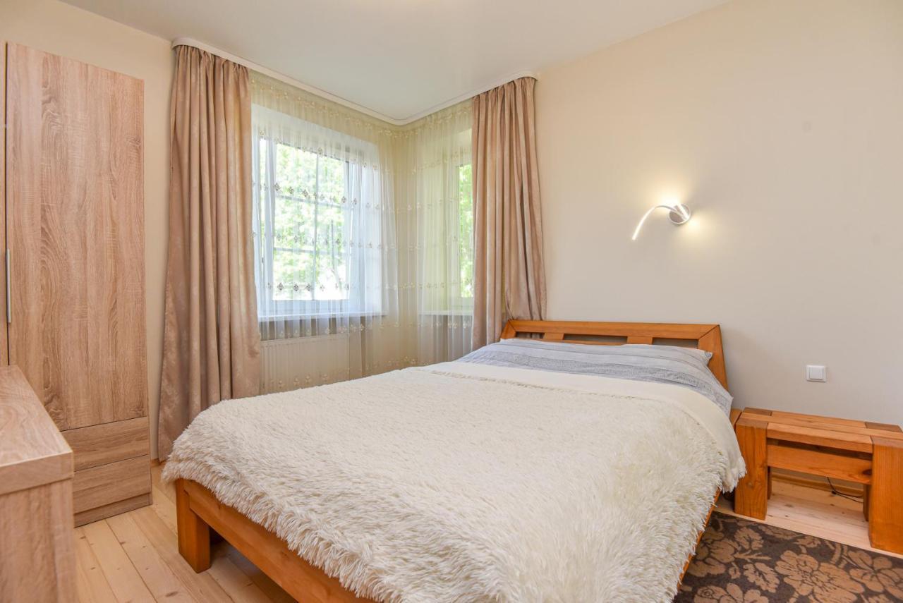 Medziotoju Apartment In Old City Palanga Kültér fotó
