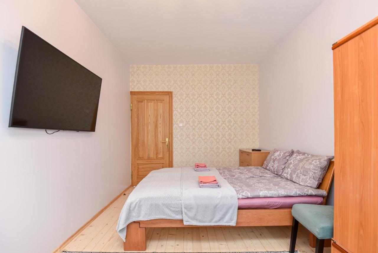 Medziotoju Apartment In Old City Palanga Kültér fotó