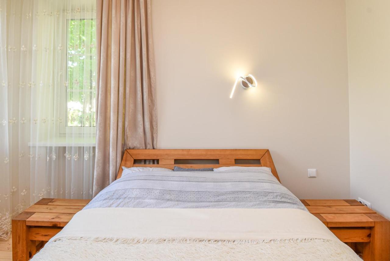 Medziotoju Apartment In Old City Palanga Kültér fotó
