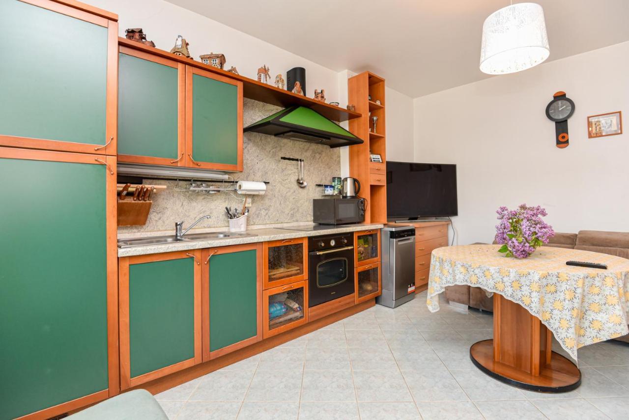 Medziotoju Apartment In Old City Palanga Kültér fotó