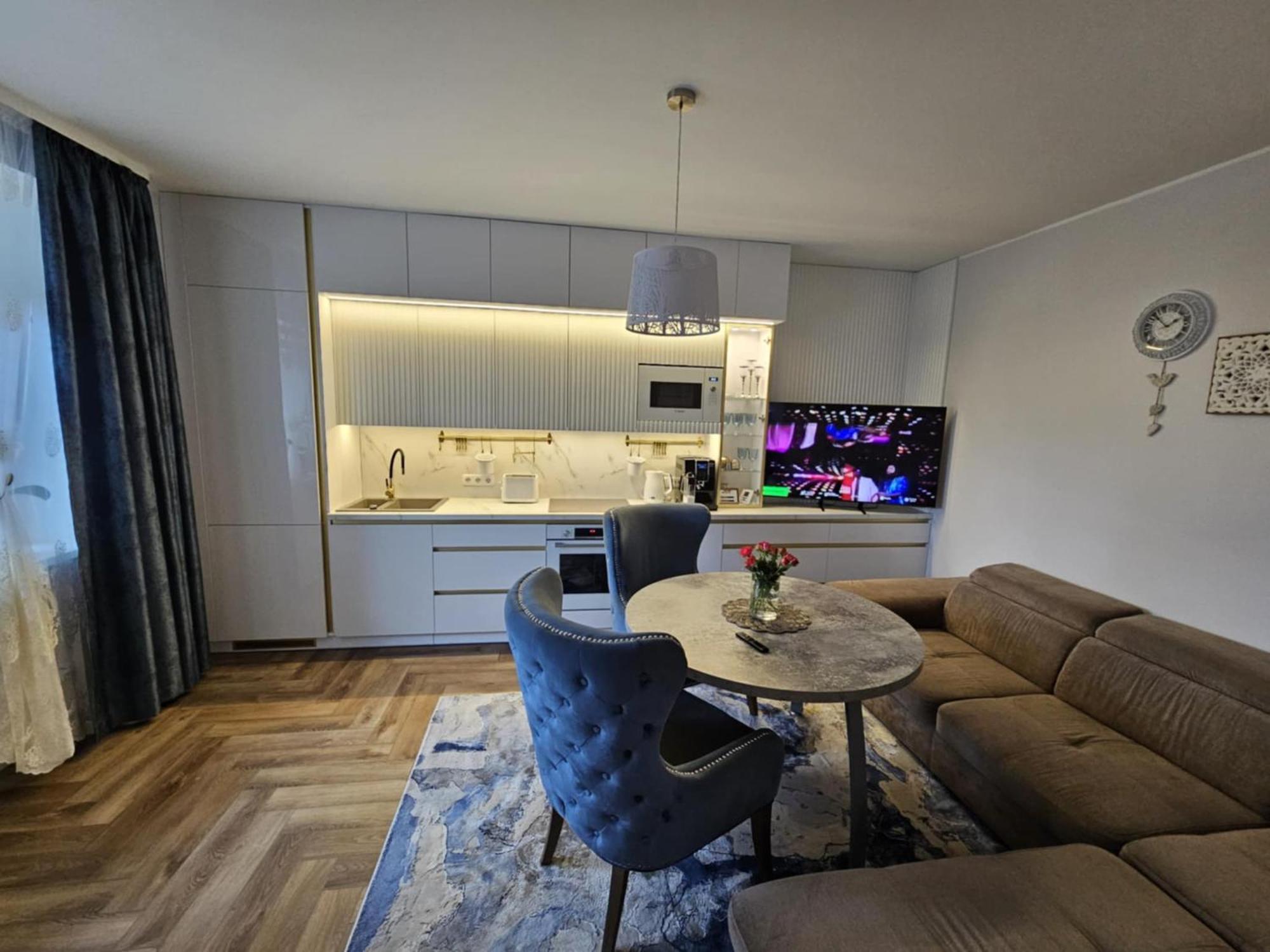 Medziotoju Apartment In Old City Palanga Kültér fotó
